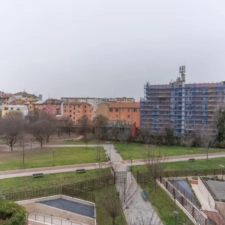 Lejlighed The Rent - Modern Three-bedroom With Terrace In Cenisio District