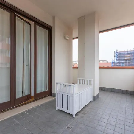Lejlighed The Rent - Modern Three-bedroom With Terrace In Cenisio District *