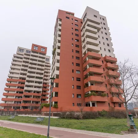 The Rent - Modern Three-bedroom With Terrace In Cenisio District Lejlighed Milano