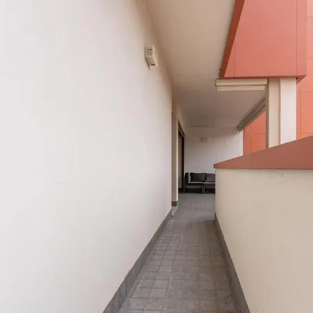 The Rent - Modern Three-bedroom With Terrace In Cenisio District Lejlighed Milano